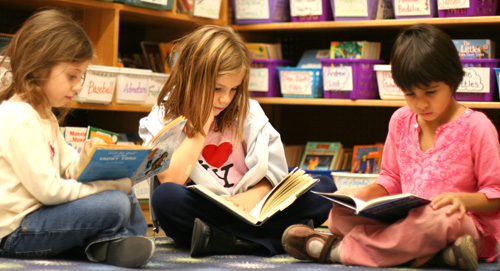 Dạy trẻ thói quen đọc sách mỗi ngày